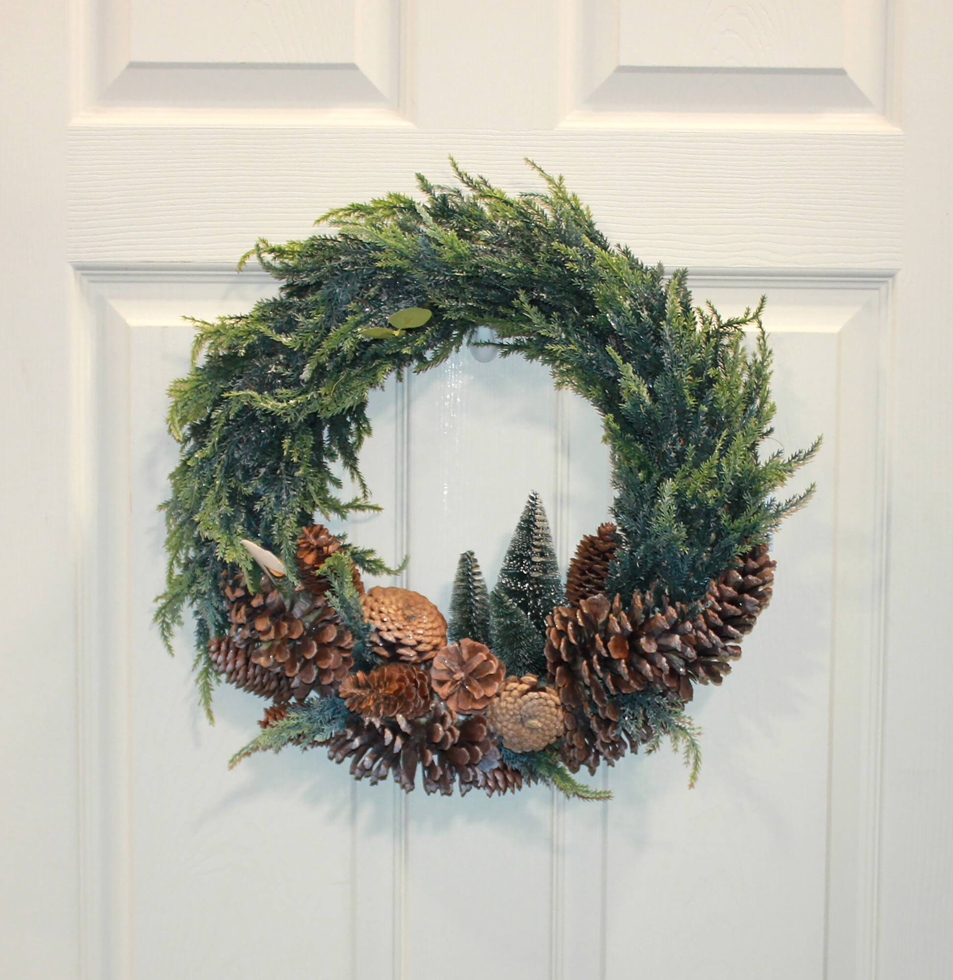 Worth Imports Artificial Christmas Pinecones & Trees Cedar Wreath